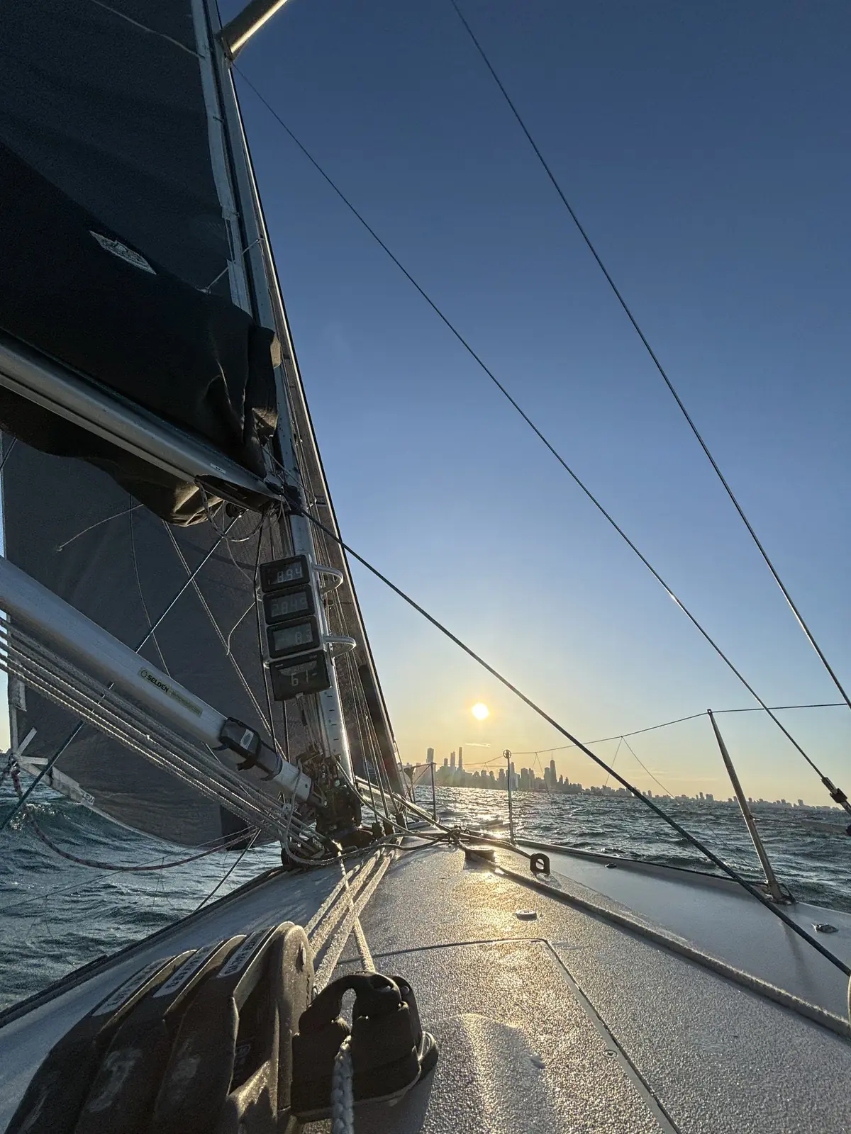 Sailing, photo 6 of 8
